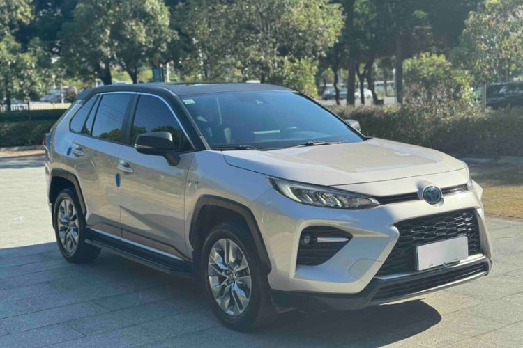 Used Toyota Wildlander 2020 Dual-Engine 2.5L E-CVT Two-Wheel Drive Luxury Edition
