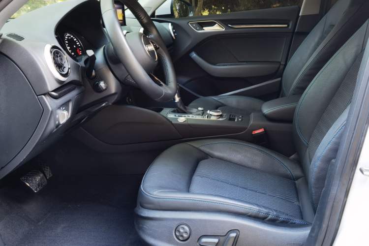 Used Audi A3 2020 Sportback 35 TFSI Fashion Edition China VI Emission Standard
