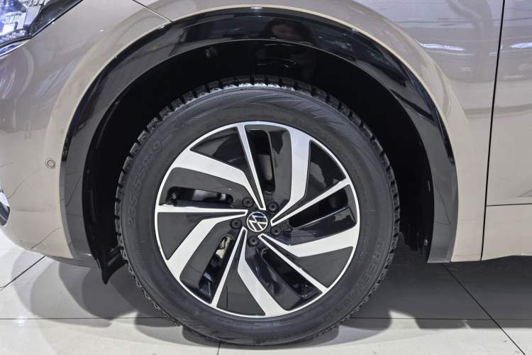 Used Volkswagen Viloran 2020 330TSI Luxury Edition