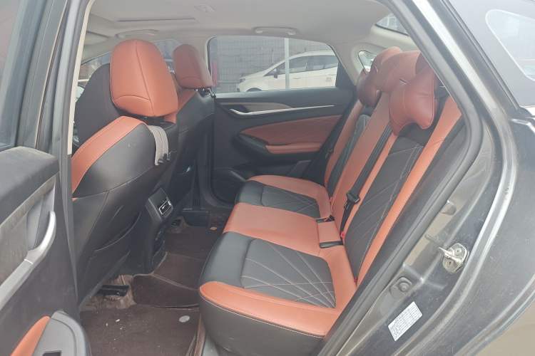 Used Changan Eado 2022 PLUS Blue Whale NE 1.4T GDI DCT Prestige Edition
