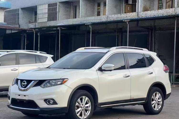 Used Nissan X-Trail 2015 2.0L CVT Comfort MAX Edition 2WD
