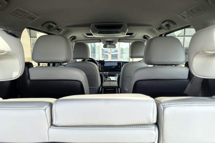 Used GAC Trumpchi M8 2021 Lingxiu Series 390T Luxury Edition
