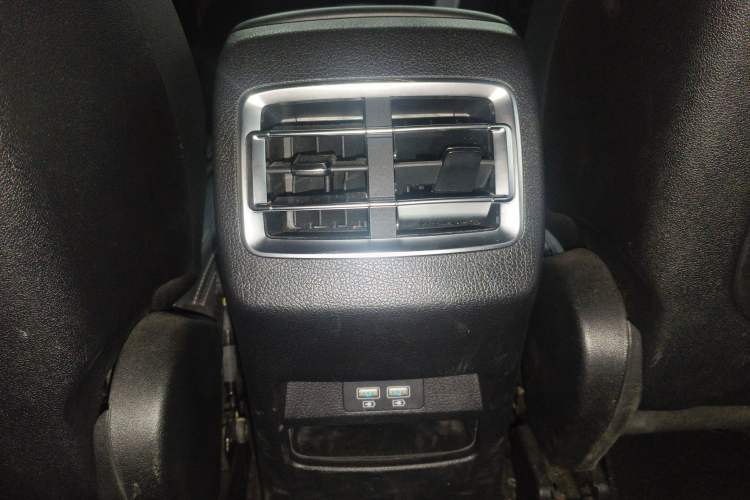 Used BYD Song Pro New Energy 2019 DM 1.5T Four-Wheel Drive High-Energy Version

