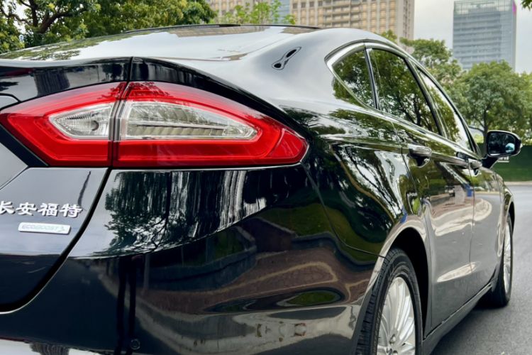 Used Ford Mondeo 2013 2.0L GTDi 200 Fashion Edition