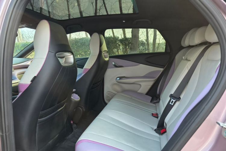 Used BYD Dolphin 2023 420 km Fashion Edition
