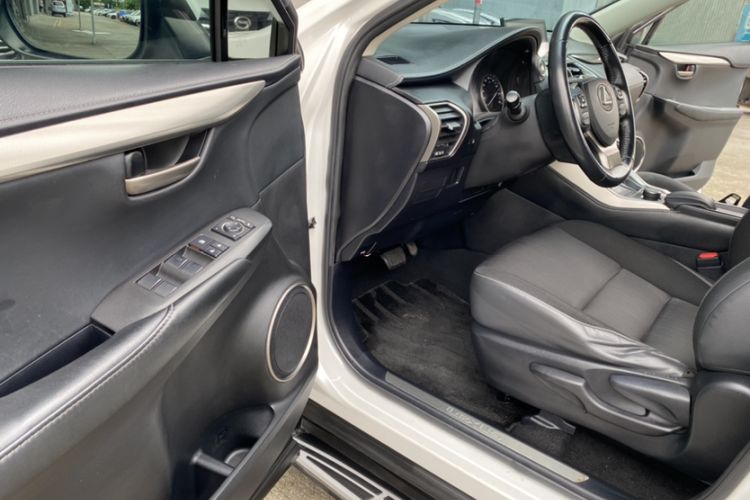 Used Lexus NX 2015 200 Front-Wheel Drive X-Trail SE Edition
