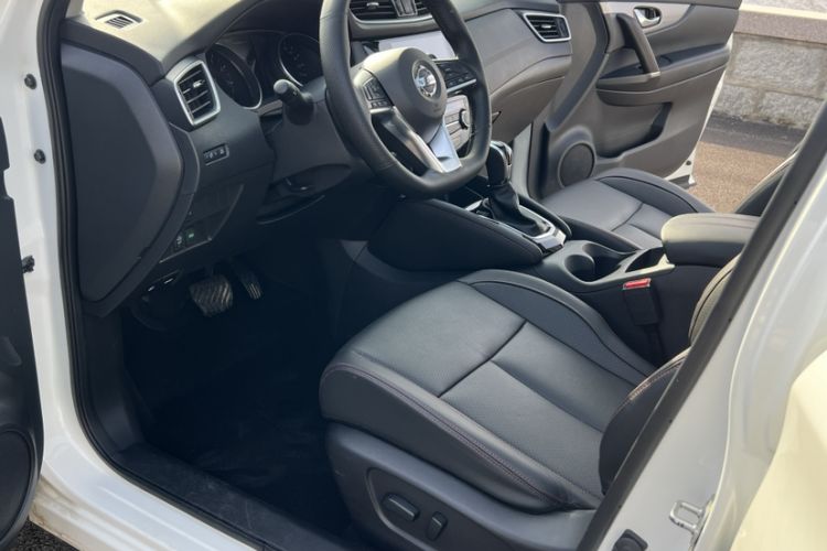 Used Nissan Qashqai 2022 2.0L CVT XV Premier Luxury Edition
