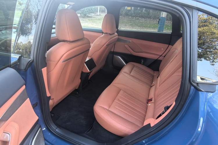 Used ONVO L60 2024 60 kWh Rear-Drive Version
