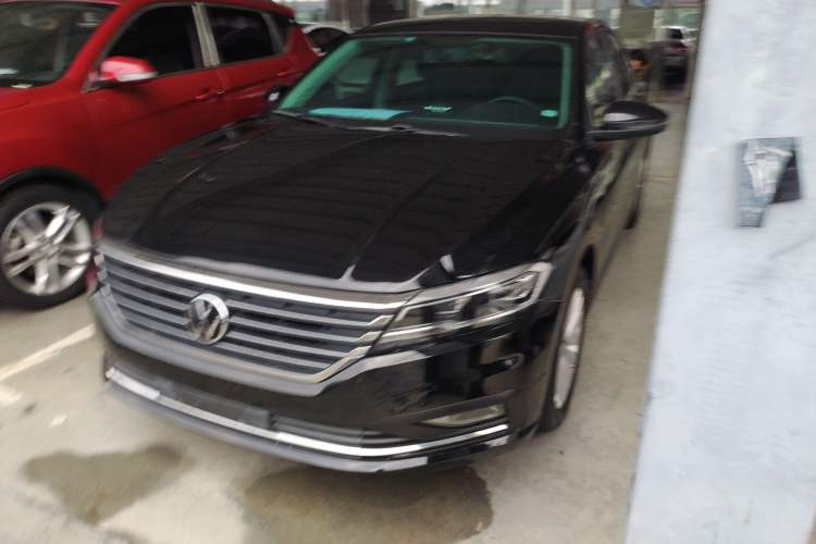 Used Volkswagen Lavida 2019 1.5L Manual Comfort Version China VI
