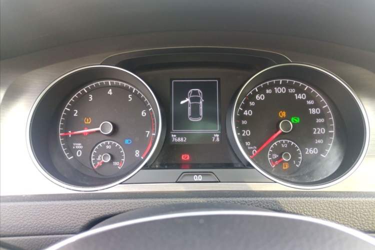 Used Volkswagen Golf 2016 1.6L Automatic Comfort Model
