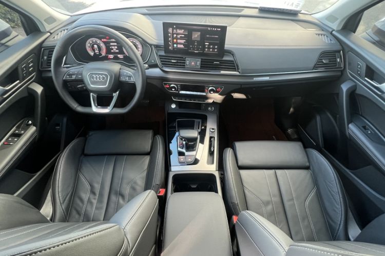 Used Audi Q5L 2022 Updated 45T Luxury Dynamic Version
