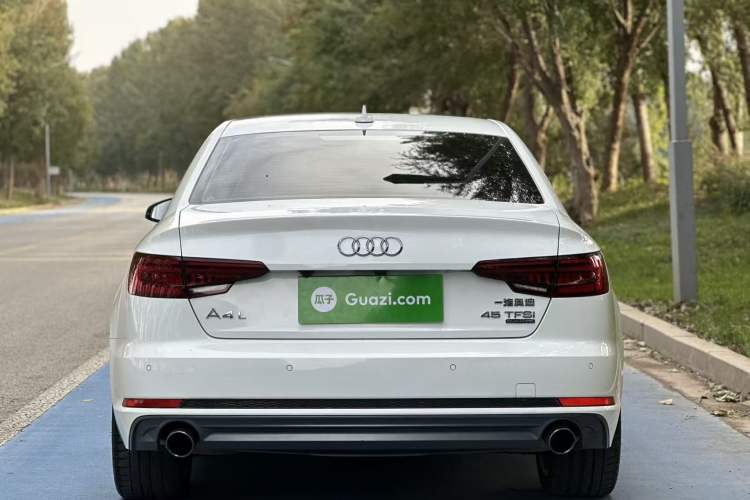 Used Audi A4L 2018 30th Anniversary Edition 45 TFSI quattro Individual Sport Edition
