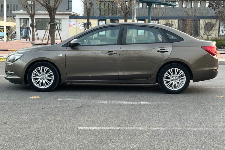 Used Buick GT 2015 15N Automatic Elite Version