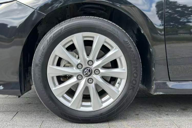 Used Toyota Camry 2019 Revised Version 2.0G Luxury Edition