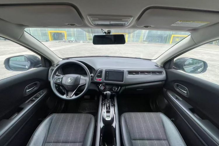 Used Honda Vezel 2015 1.8L CVT 2WD Elite Model