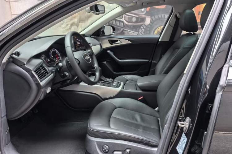 Used Audi A6L 2018 30th Anniversary Edition 35 TFSI Fashion Model