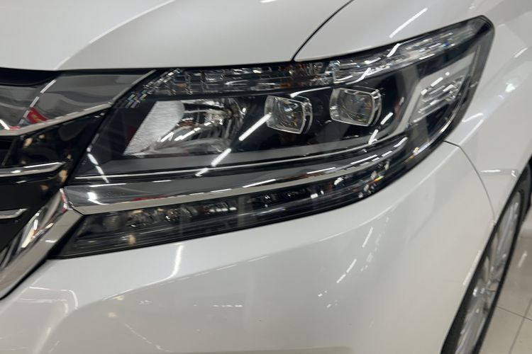 Used Honda Elysion 2016 2.4L Style Edition