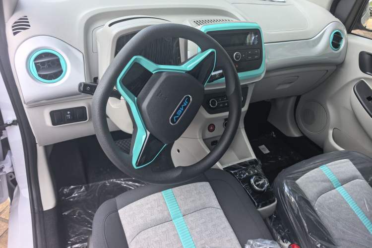 Used JMEV  2024 201km Comfort Version
