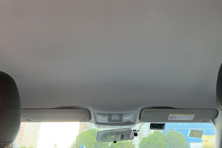 Used Volkswagen Lamando 2015 230TSI DSG Fashion Edition
