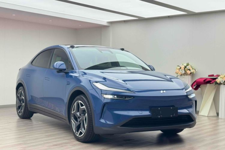 Used ONVO L60 2024 60 kWh Rear-Drive Version
