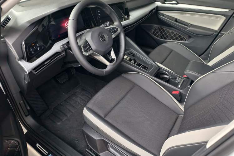 Used Volkswagen Golf 2021 280TSI DSG Pro
