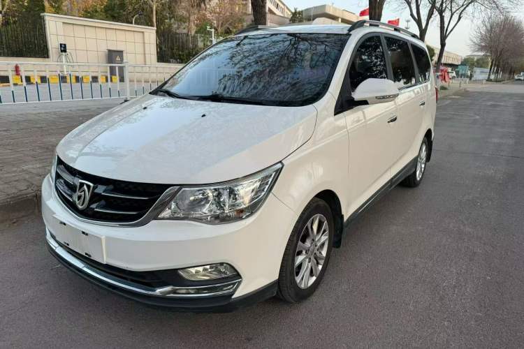 Used Baojun 730 2016 1.5L Manual Comfort Version 7 Seats China V Emission Standard