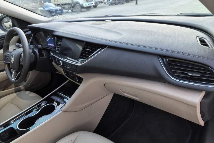 Used Buick Regal 2021 552T Elite Edition
