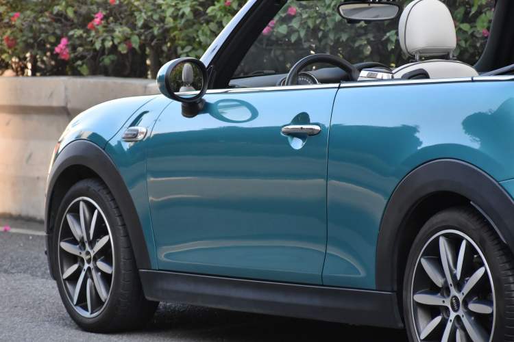 Used  MINI 2018 1.5T COOPER CABRIO Artist
