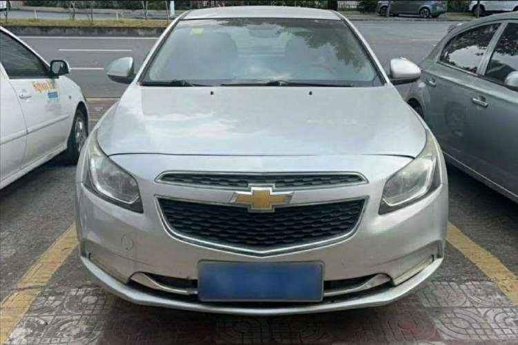 Used Chevrolet Cruze 2015 1.5L Classic SL MT
