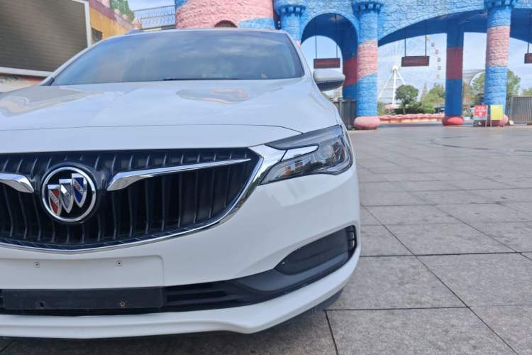 Used Buick GL6 2021 323T Mild Hybrid Connect Luxury Model
