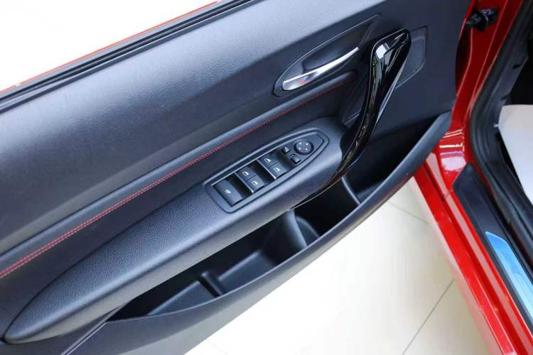 Used BMW 2 Series (Import) 2019 225i Convertible Coupe Sports Design Package
