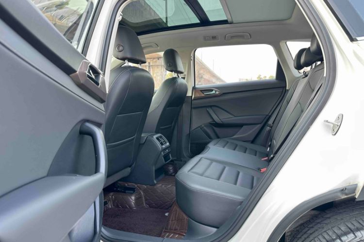 Used Volkswagen Tharu 2021 280TSI Two-Wheel Drive Comfort Edition