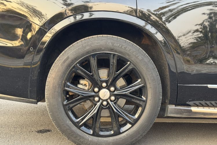 Used Cadillac XT6 2020 28T Six-Seater Luxury Sporty Enjoy-the-Comfort Safety Edition
