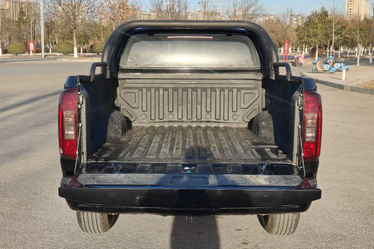 Used Great Wall Poer 2021 2.0T Commercial Version Automatic Diesel Two-Wheel Drive Elite Trim with Long Bed – GW4D20M
