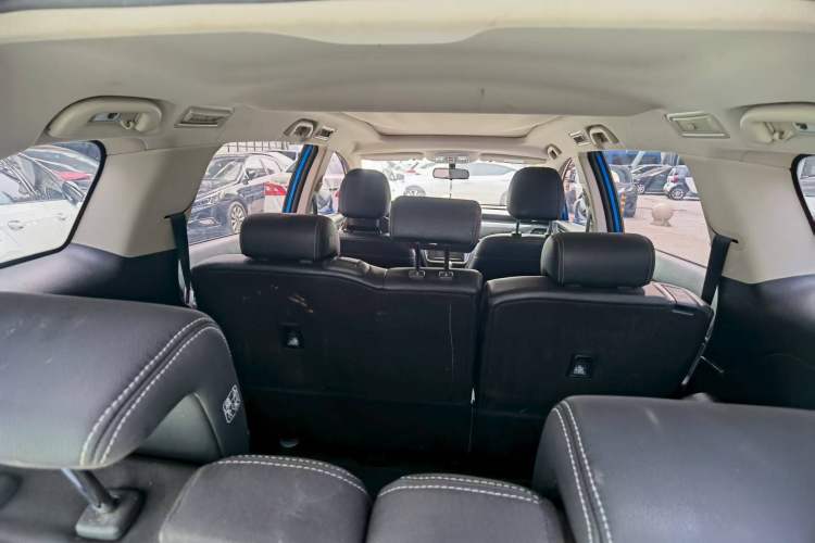 Used BYD Song MAX 2017 1.5T Automatic Smart Connect Elite 7-Seater
