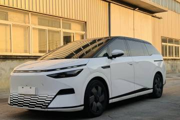 Used XPeng X9 2024 610 Long-Range Pro