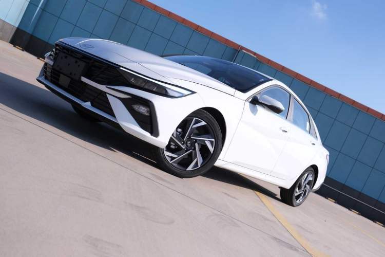 Used Hyundai Elantra 2023 1.5L CVT GLX Elite Edition
