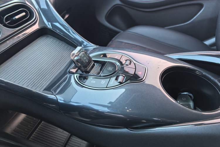 Used BYD e2 2024 Honor Edition Luxury Model