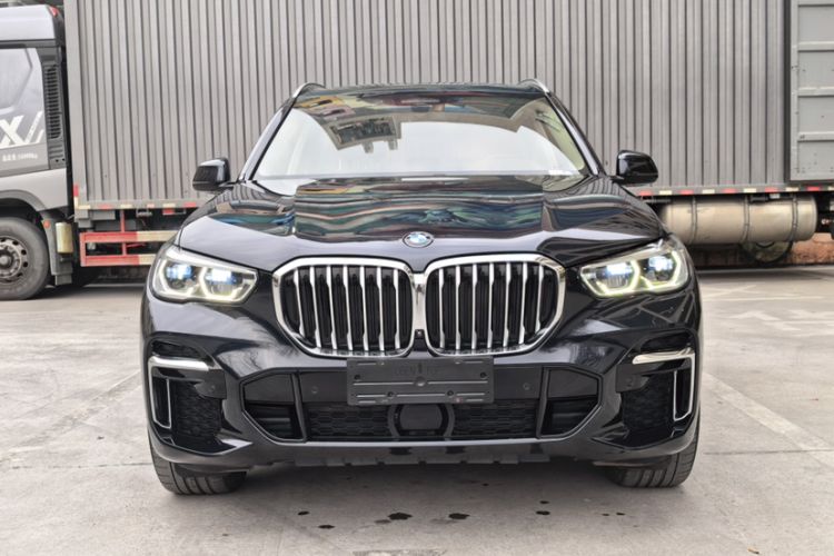 Used BMW X5 2022 xDrive 30Li Luxury M Sport Package