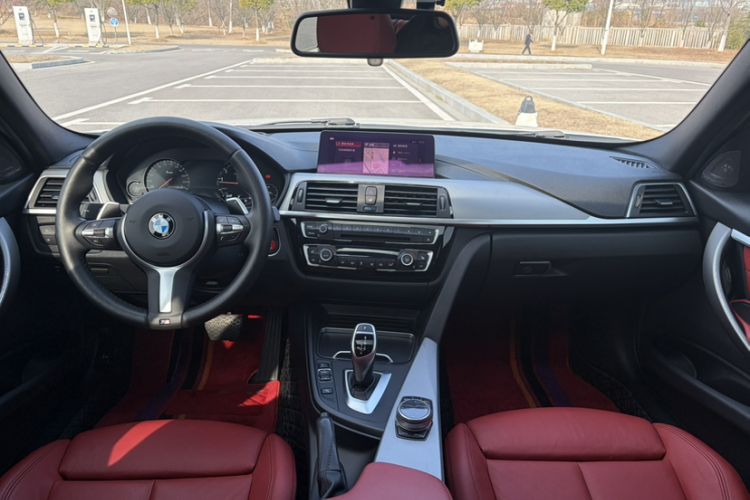 Used BMW 3 Series 2018 330i M Sport Night Edition
