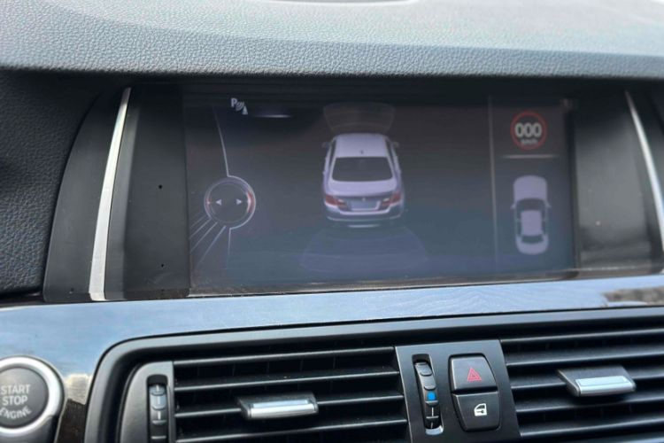 Used BMW 5 Series 2014 525Li Leading Model
