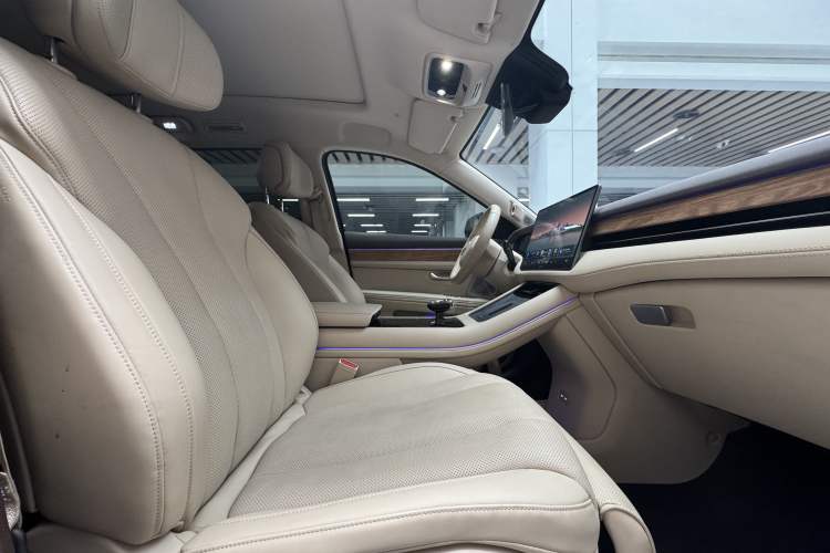 Used Hima AITO M7 2024 1.5T Rear-Drive Plus Version 5 Seats
