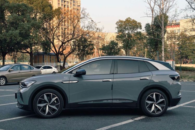 Used Volkswagen ID.4 CROZZ 2022 Long-Range Lite PRO Edition
