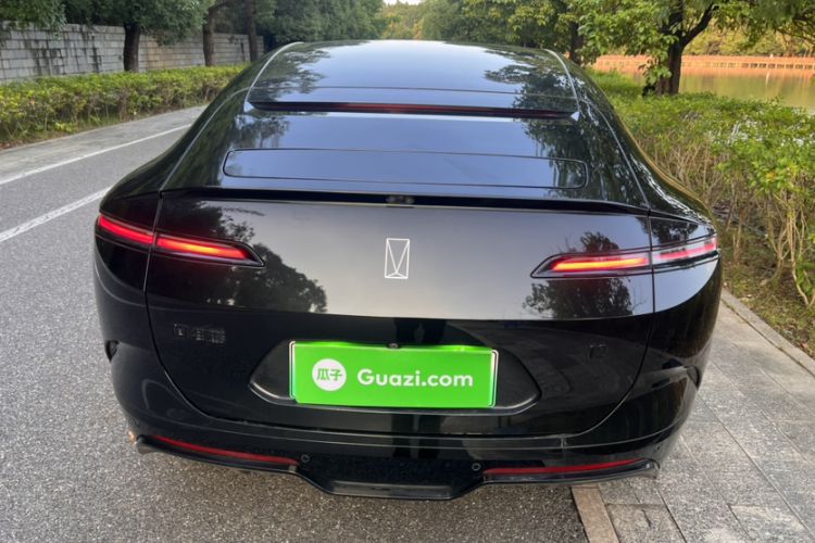 Used  12 2025 Ultra Extended-Range Edition
