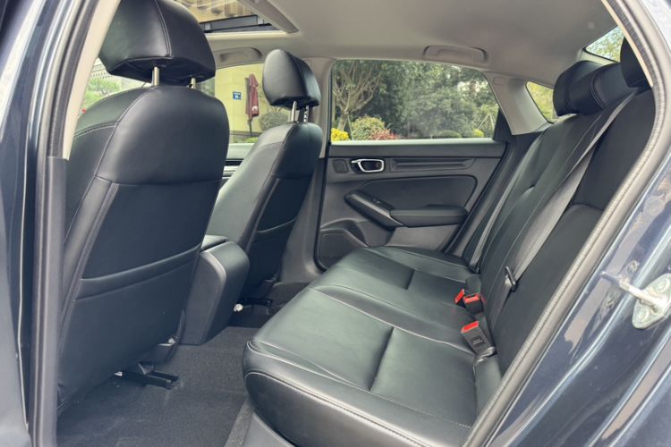 Used Honda Civic 2023 240TURBO CVT Dynamic Edition
