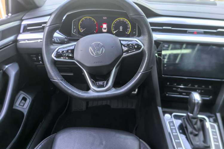 Used Volkswagen FAW-Volkswagen CC 2023 380TSI Striking Edition
