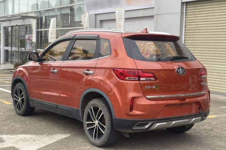 Used Bestune X40 2017 1.6L Automatic Luxury Model
