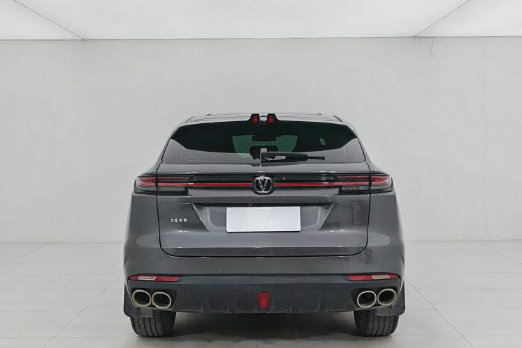 Used Changan UNI-K 2024 2.0T Two-Wheel Drive YueShang Trim
