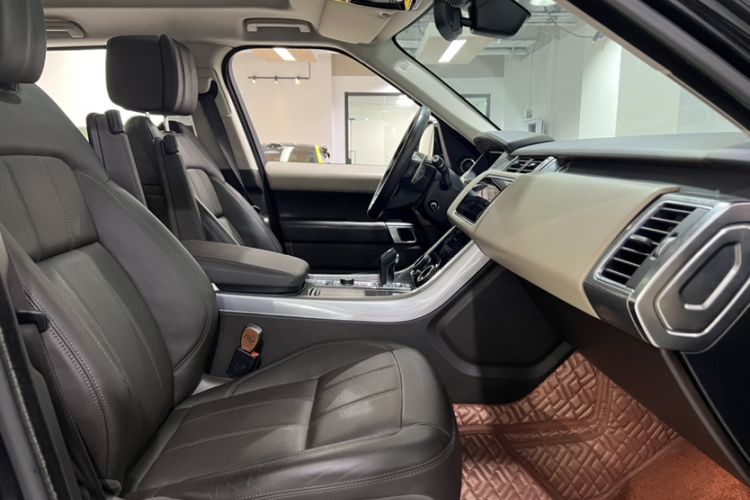 Used Land Rover Range Rover Sport 2018 3.0 SC V6 HSE DYNAMIC
