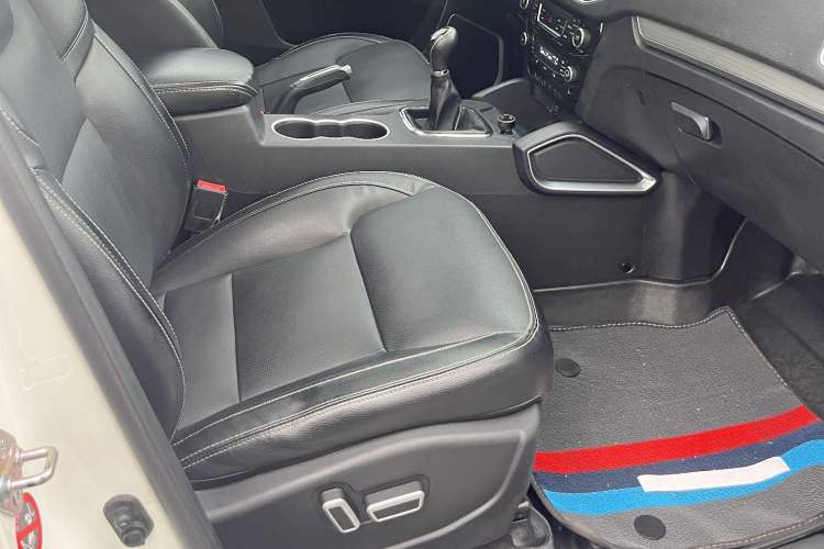 Used Geely Auto Vision X6 2016 1.8L Manual Luxury Model